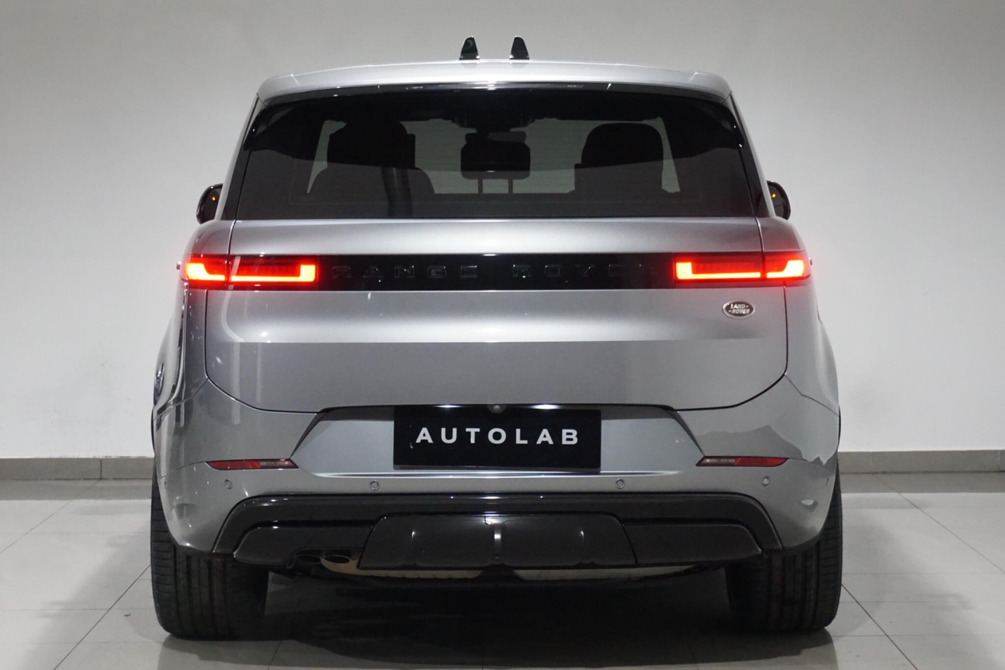 Land Rover Range Rover Sport 3.0 D300 MHEV Dynamic SE SUV 5dr Diesel Auto 4WD Euro 6 (s/s) (300 ps)